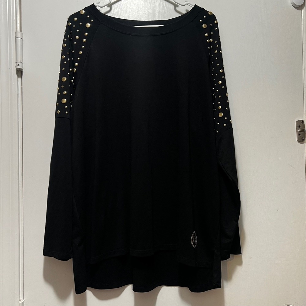 Michael Kors Black Gold Studded Raglan Long Sleeve Top 2X High Low Hem